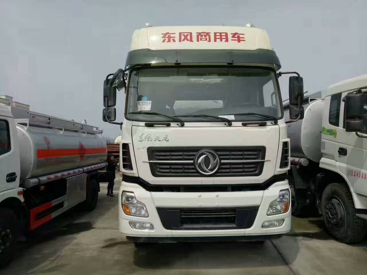 油罐車圖片 油罐車圖片