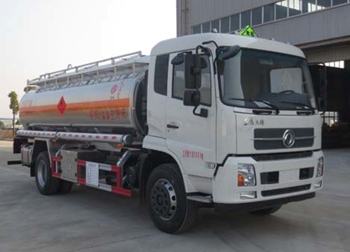 東風(fēng)天錦鋁合金運油車圖片 東風(fēng)天錦鋁合金運油車圖片