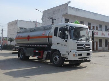 國(guó)六東風(fēng)天錦油罐車圖片 國(guó)六東風(fēng)天錦油罐車圖片