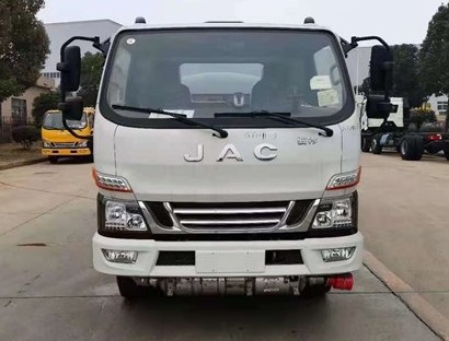 國(guó)六江淮駿鈴5噸油罐車圖片 國(guó)六江淮駿鈴5噸油罐車圖片