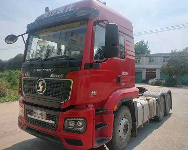 庫(kù)存陜汽德龍新款M3000S牽引車 庫(kù)存陜汽德龍新款M3000S牽引車