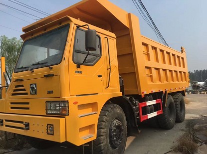 庫(kù)存徐工礦山車多方位圖片 庫(kù)存徐工礦山車多方位圖片
