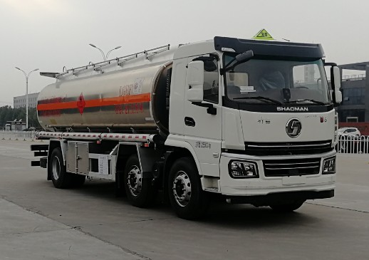 國(guó)六陜汽軒德(翼6)21方鋁合金運(yùn)油車(chē) 國(guó)六陜汽軒德(翼6)21方鋁合金運(yùn)油車(chē)
